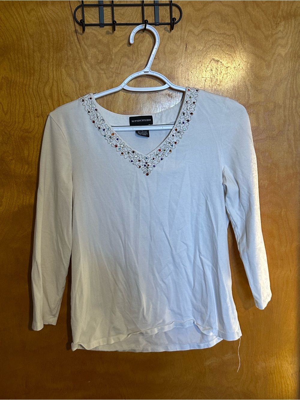 Sutton Studio White V-Neck Beaded Embroidered Long Sleeve Top